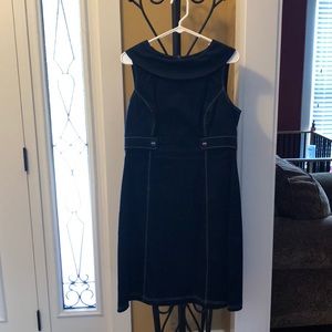 Women’s dress size 10 navy